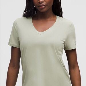 Lululemon Love V-Neck T-shirt NWT